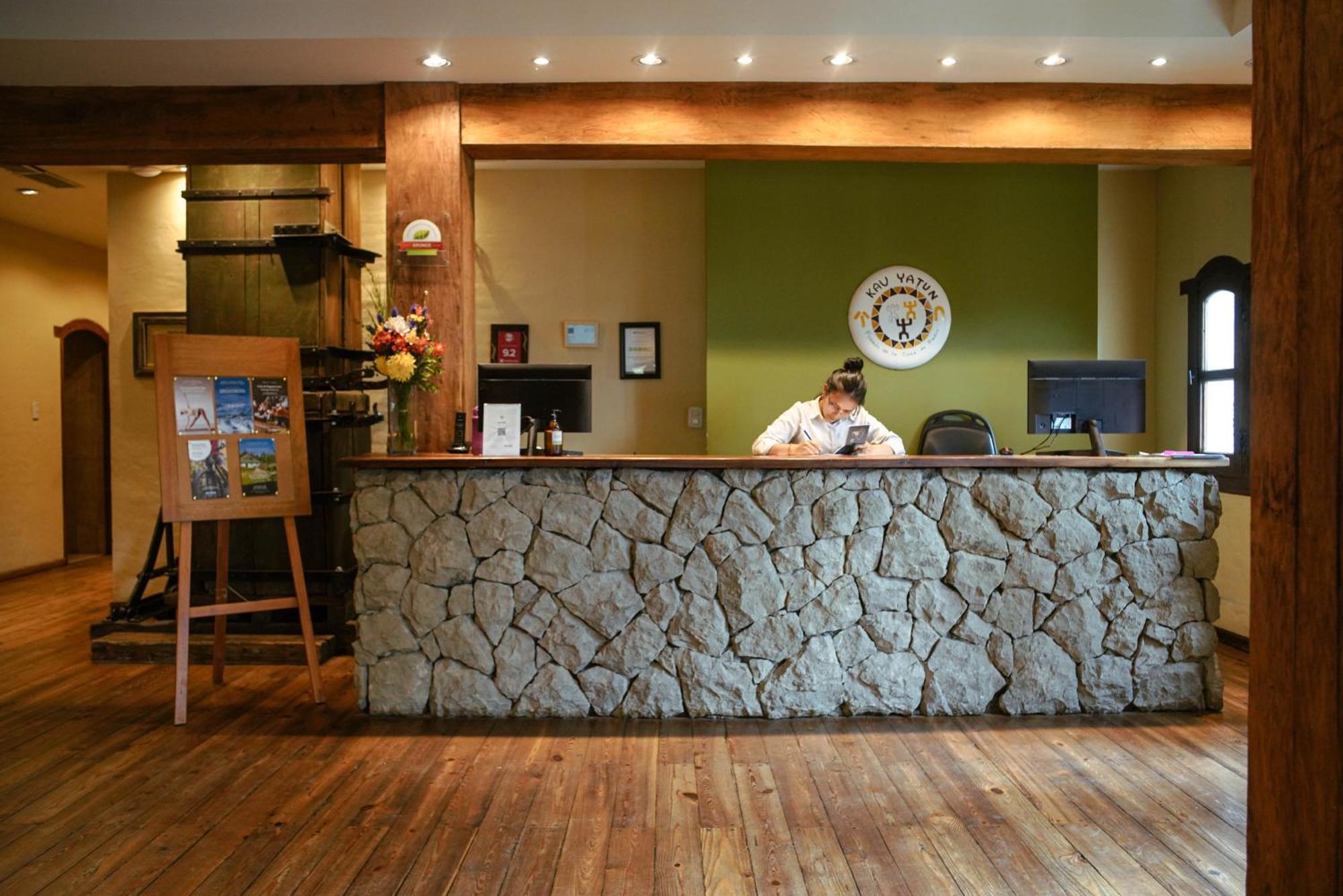 Kau Yatun Hotel Boutique El Calafate Exterior photo